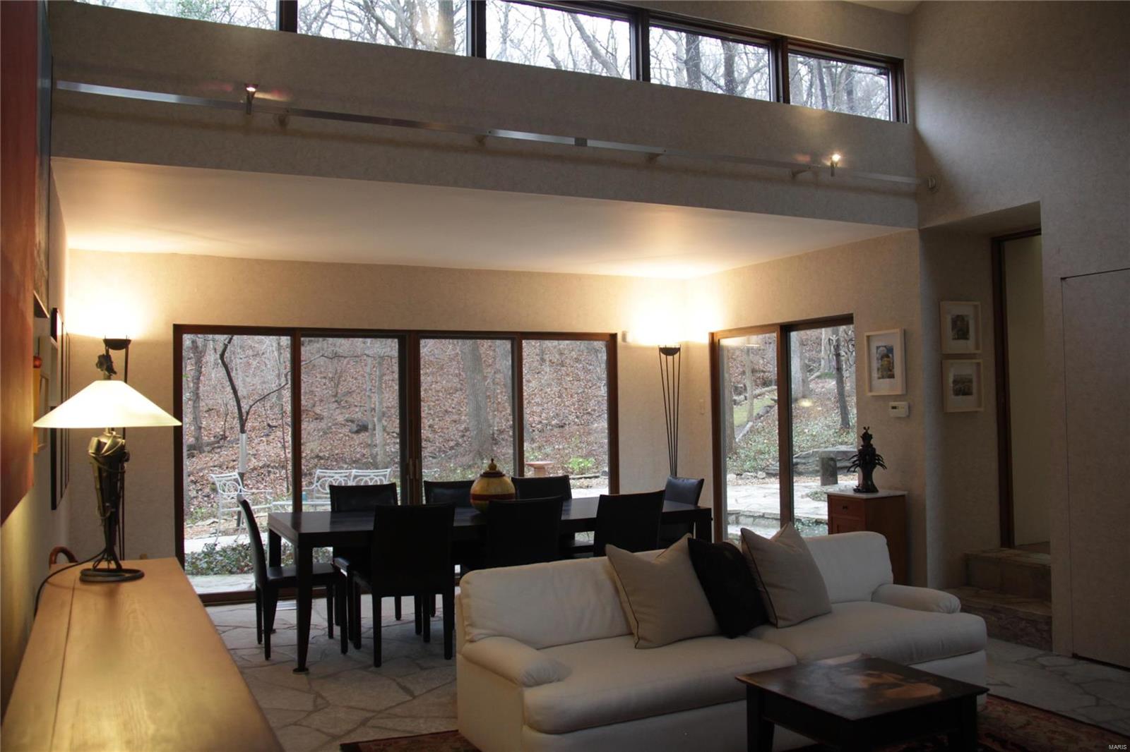 Sugar Creek Manor - Residential