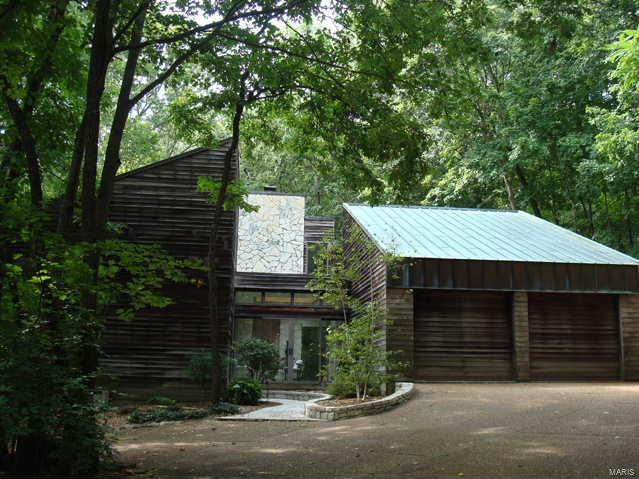 Sugar Creek Manor - Residential