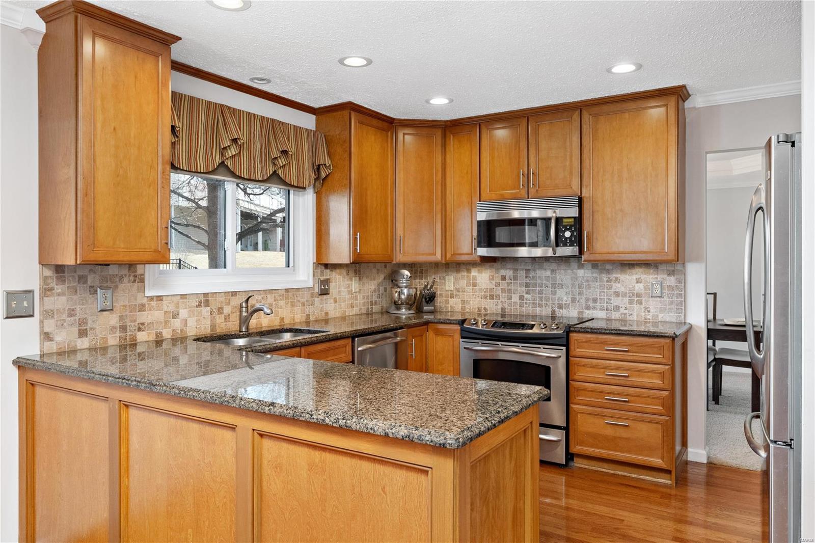 Hanover Manor - Residential