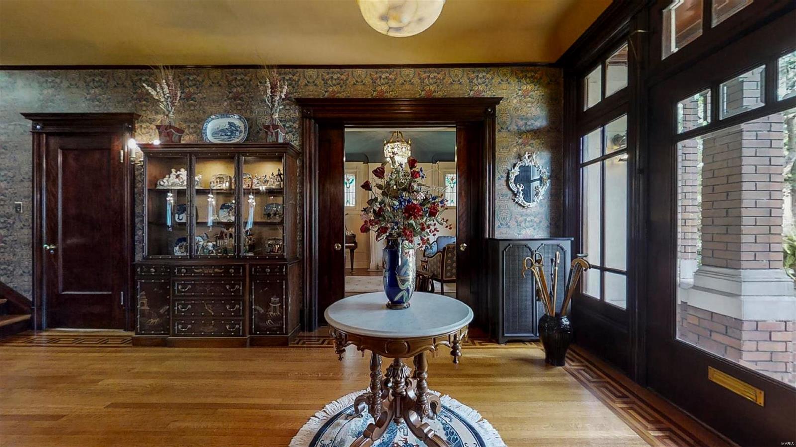 Compton Heights - Residential