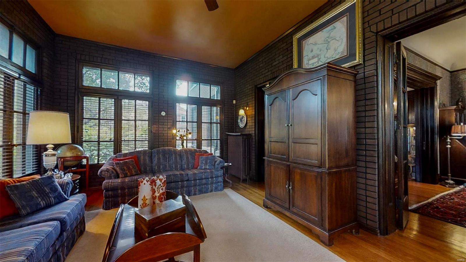 Compton Heights - Residential