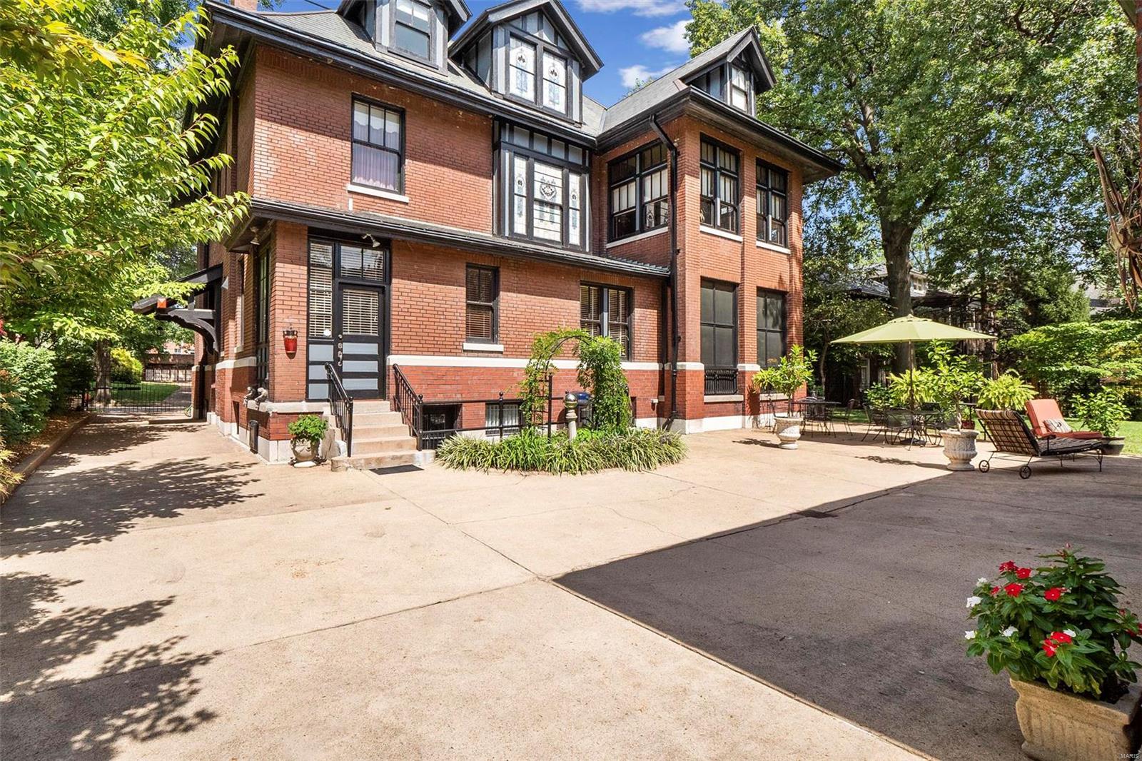 Compton Heights - Residential