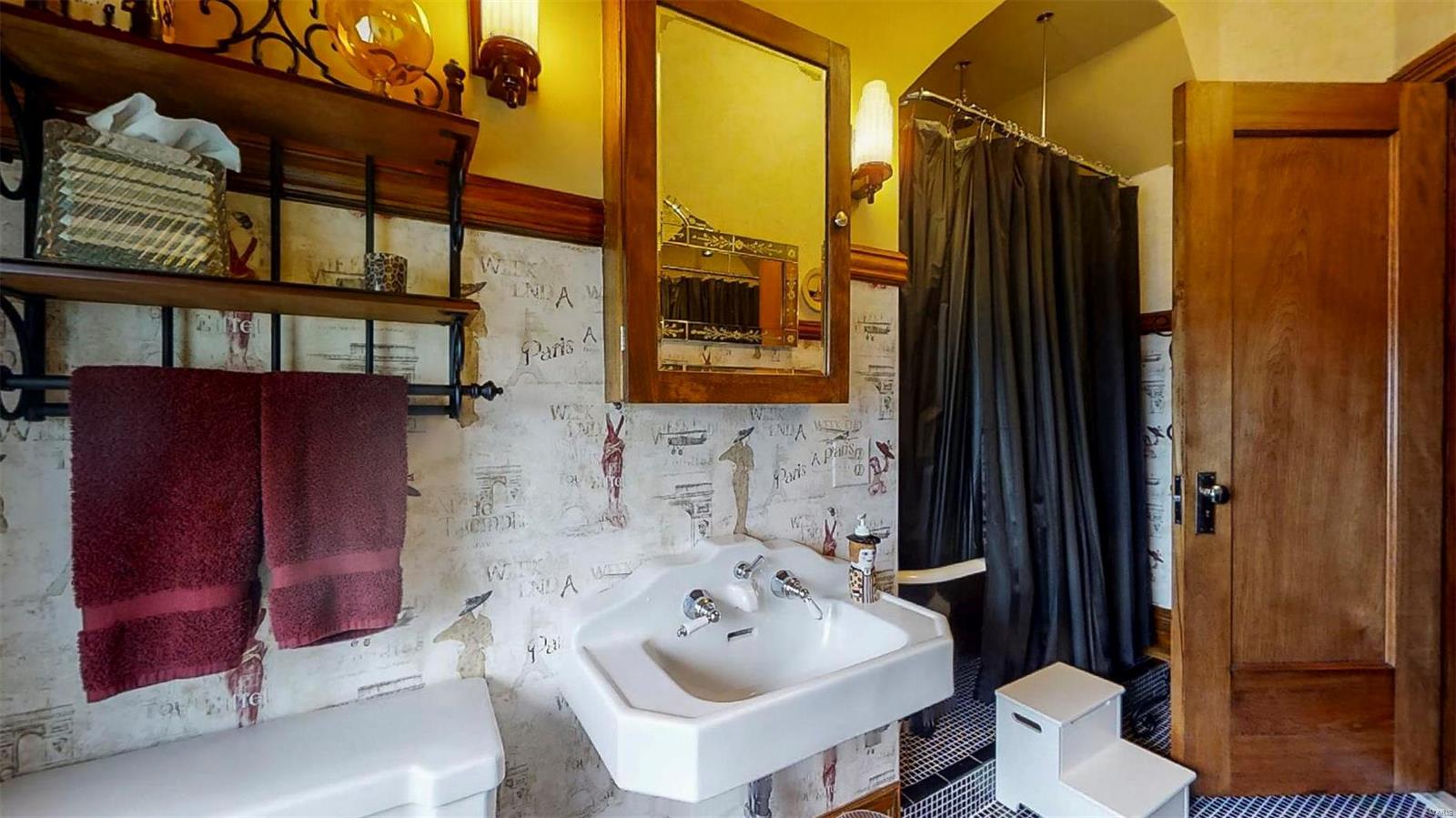 Compton Heights - Residential