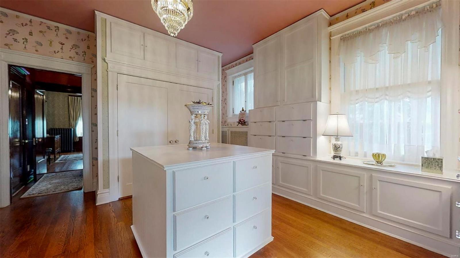 Compton Heights - Residential