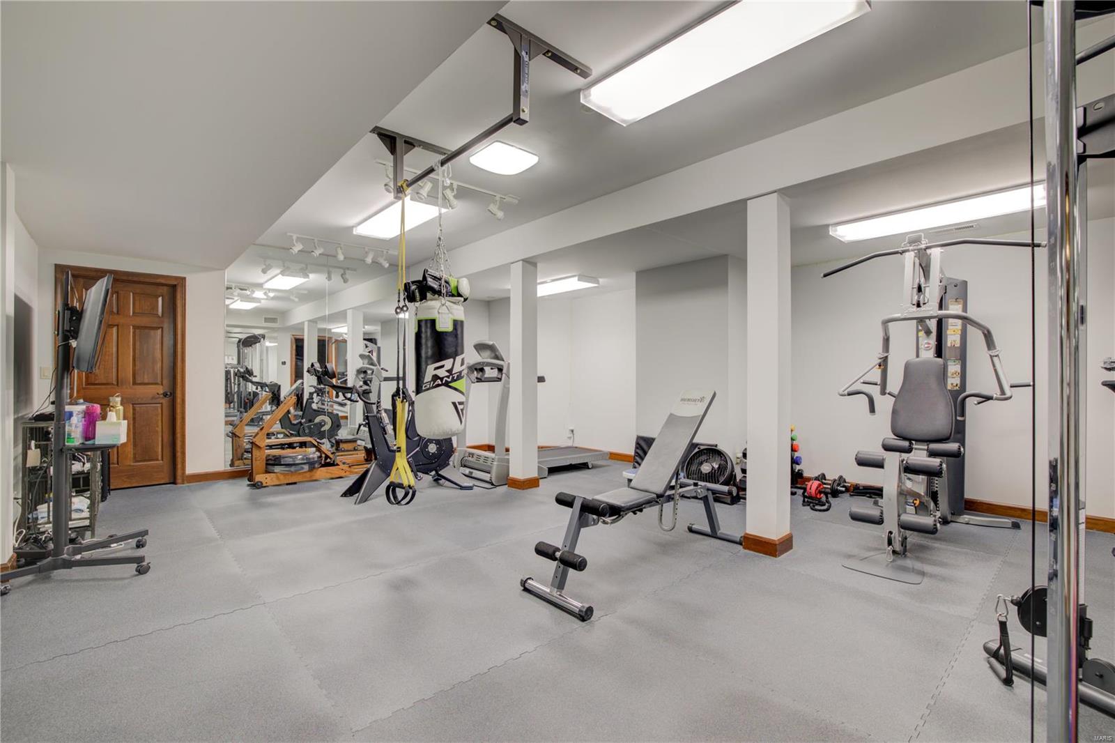 Ladue Meadows 2 - Residential