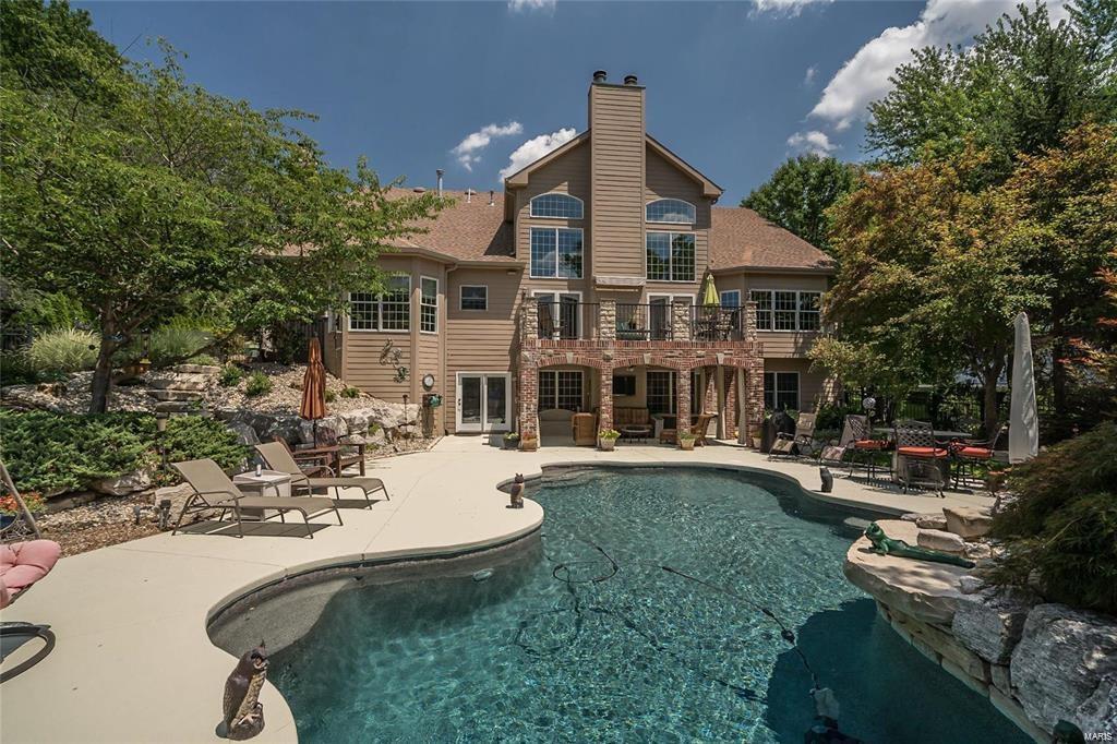 Ladue Meadows 2 - Residential