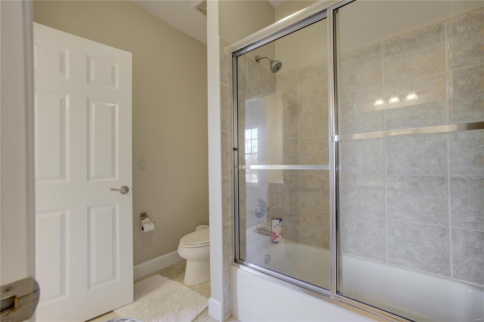 Ladue Meadows 2 - Residential