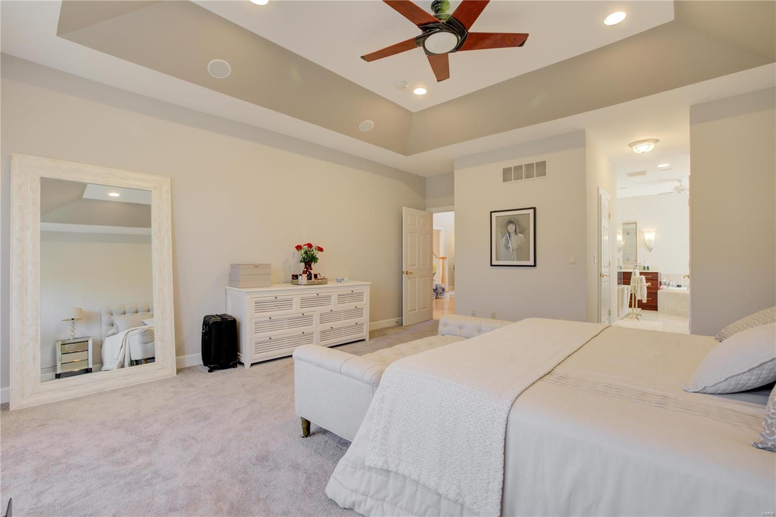 Ladue Meadows 2 - Residential