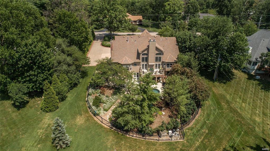 Ladue Meadows 2 - Residential