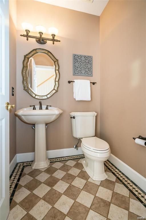 Ladue Meadows 2 - Residential