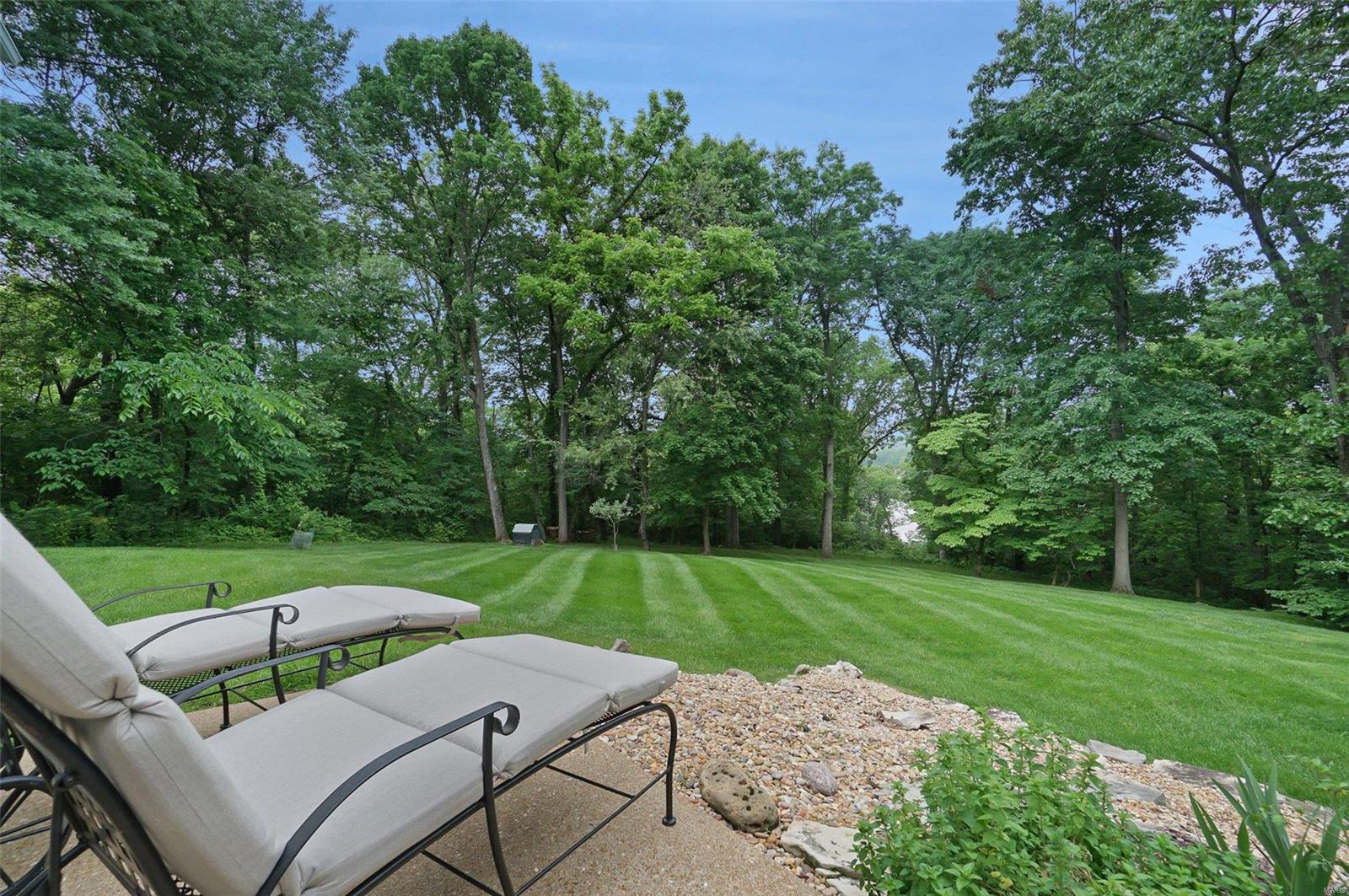 Carverview Manor - Residential