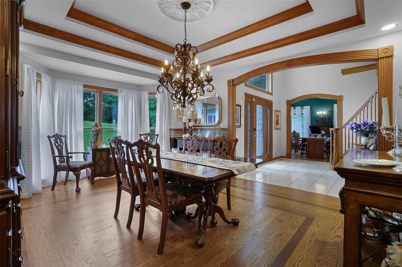 Carverview Manor - Residential