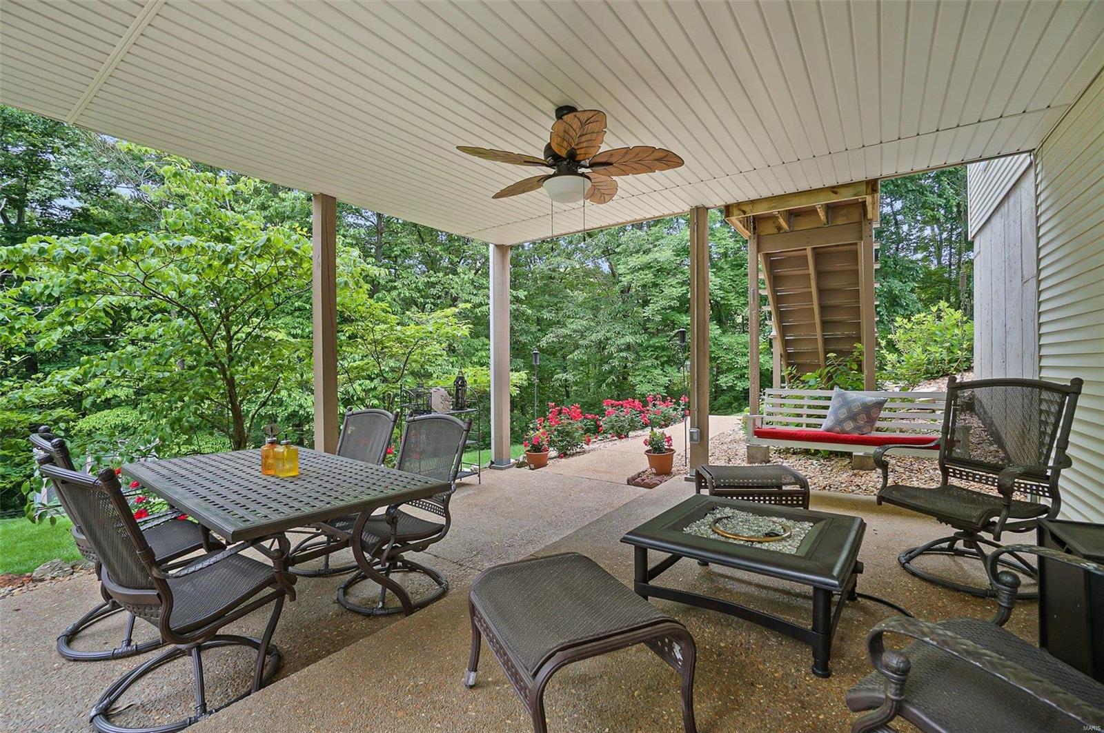 Carverview Manor - Residential