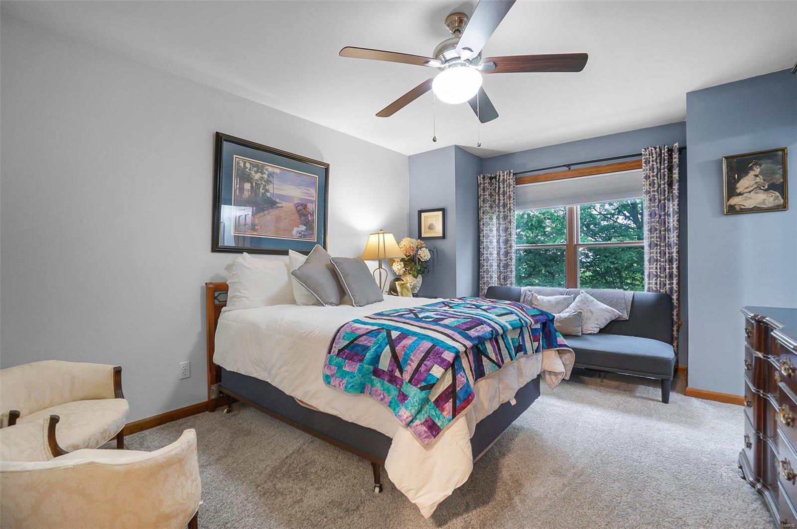 Carverview Manor - Residential