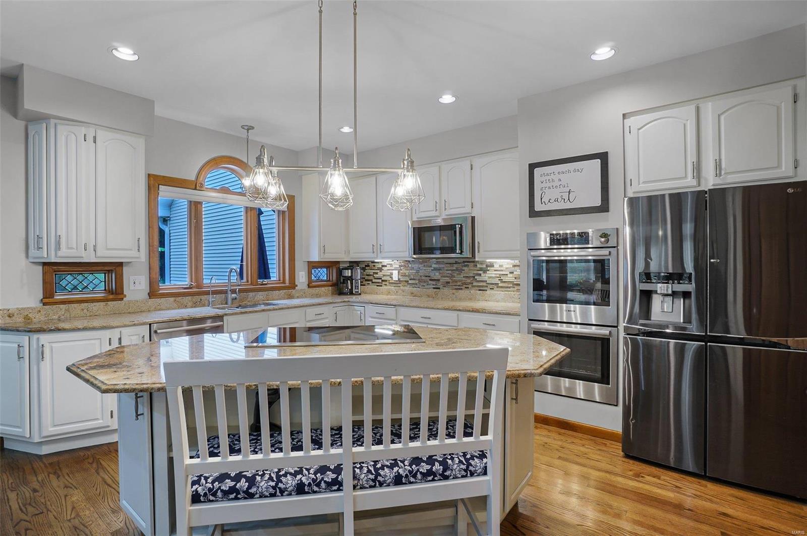 Carverview Manor - Residential