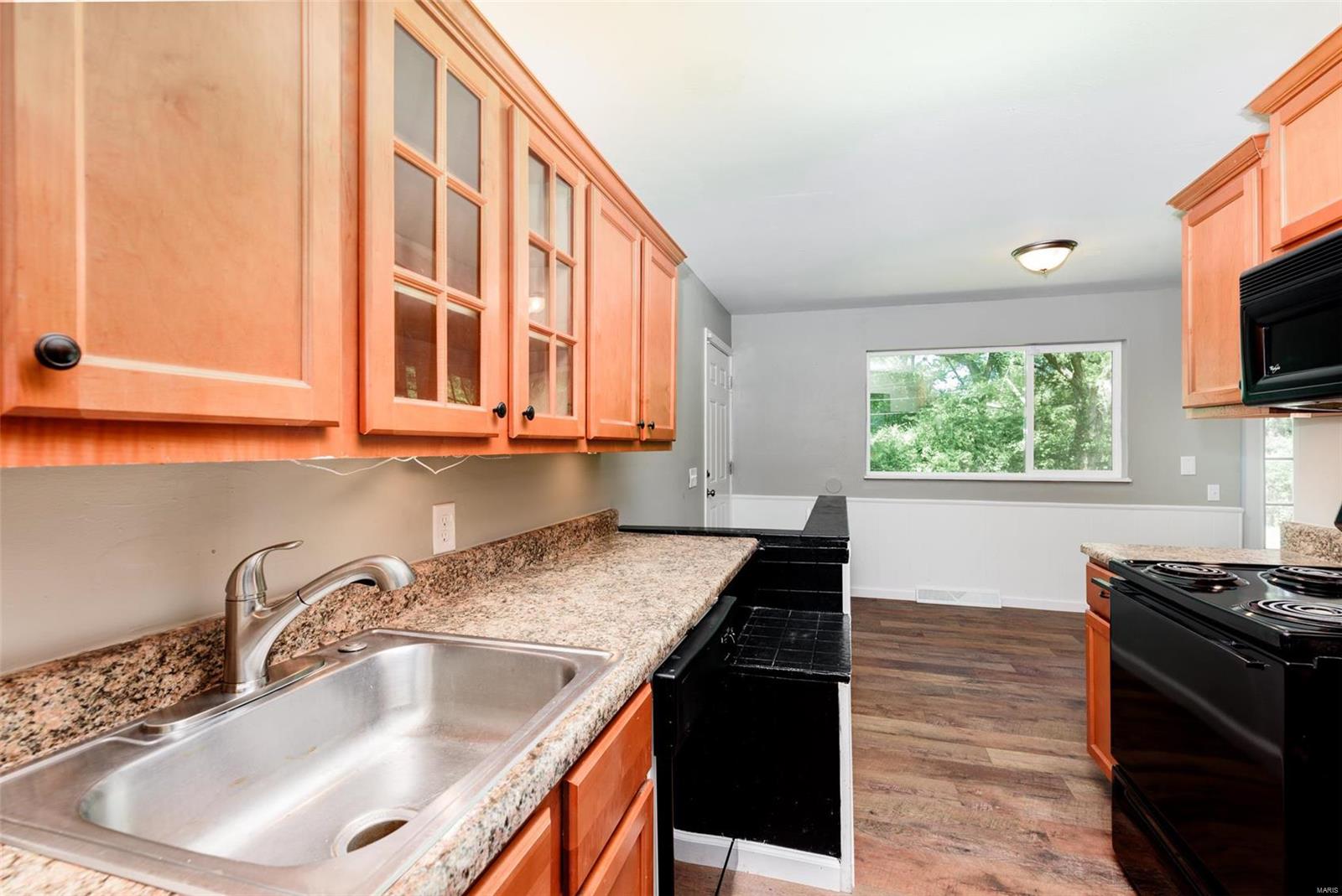 Hathaway Manor 16 - Residential