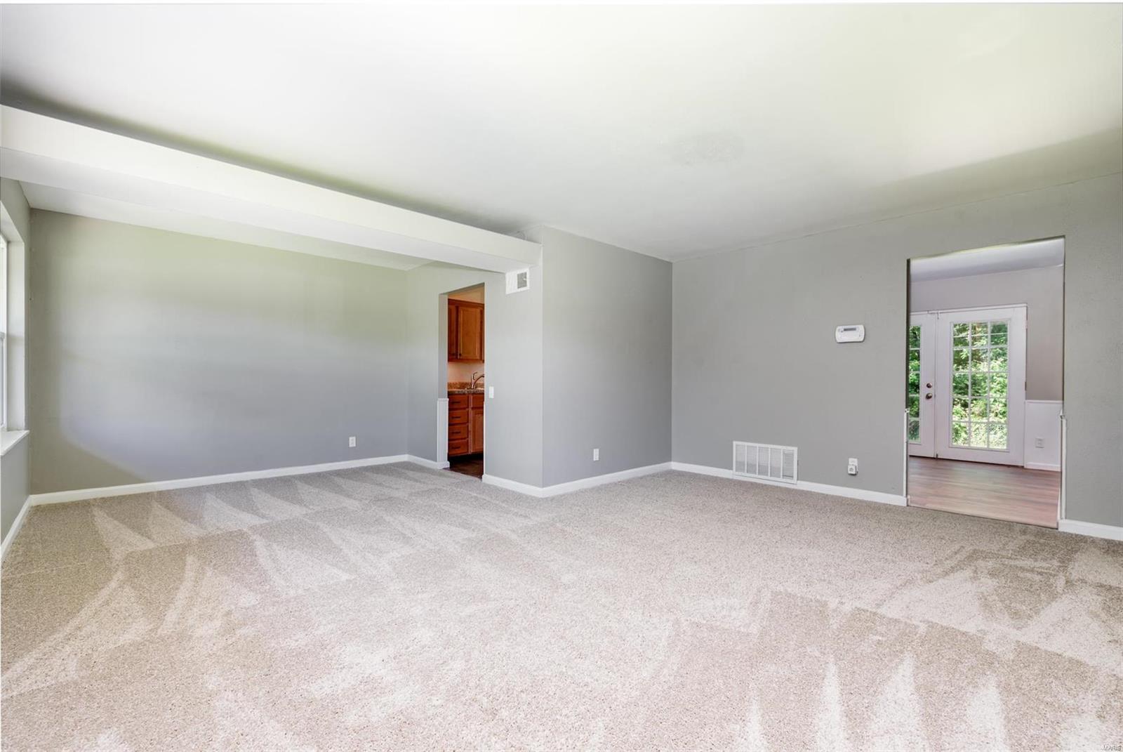 Hathaway Manor 16 - Residential