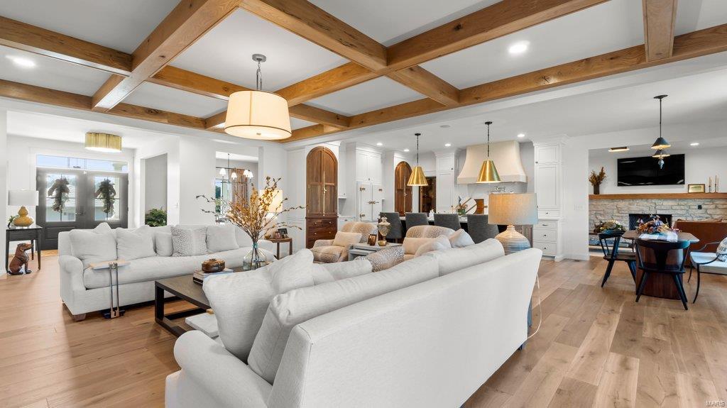 Meadows/Whispering Oaks - Residential