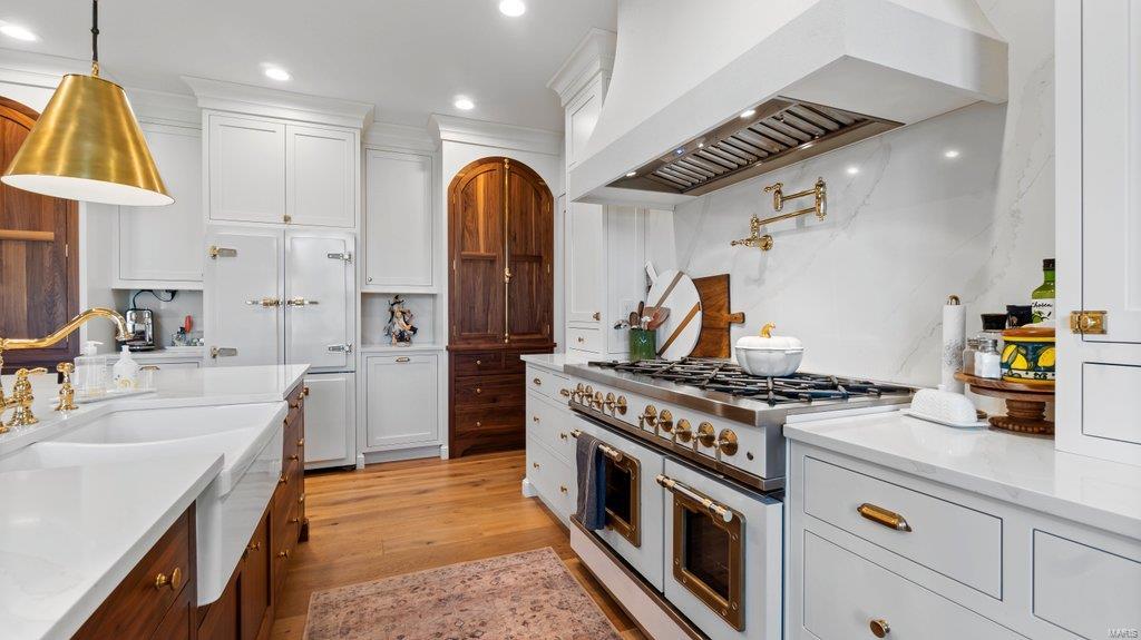 Meadows/Whispering Oaks - Residential