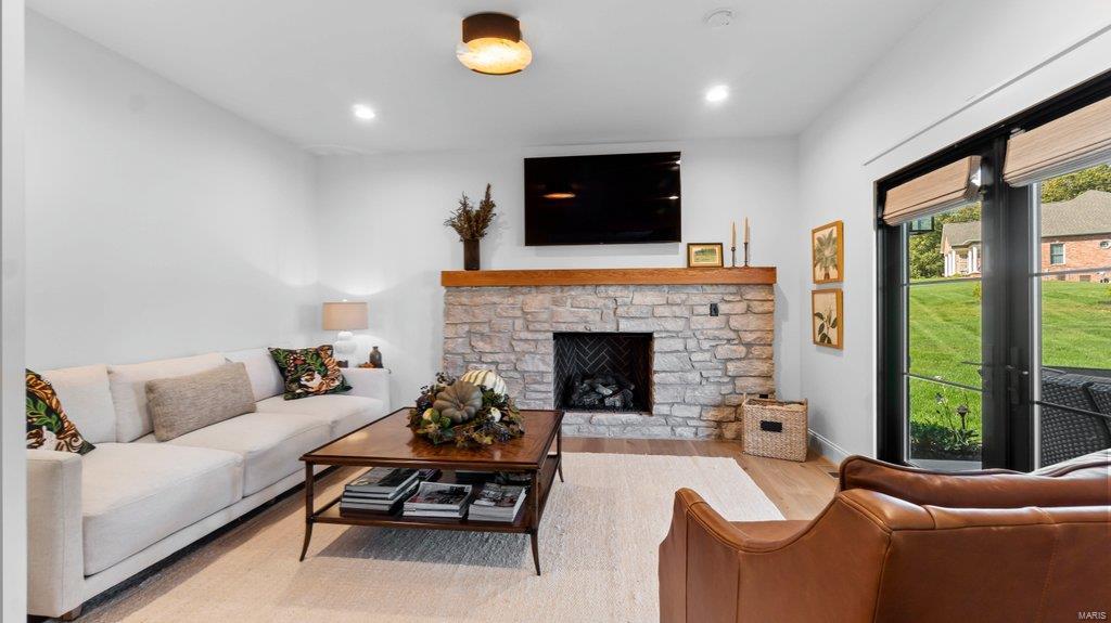 Meadows/Whispering Oaks - Residential