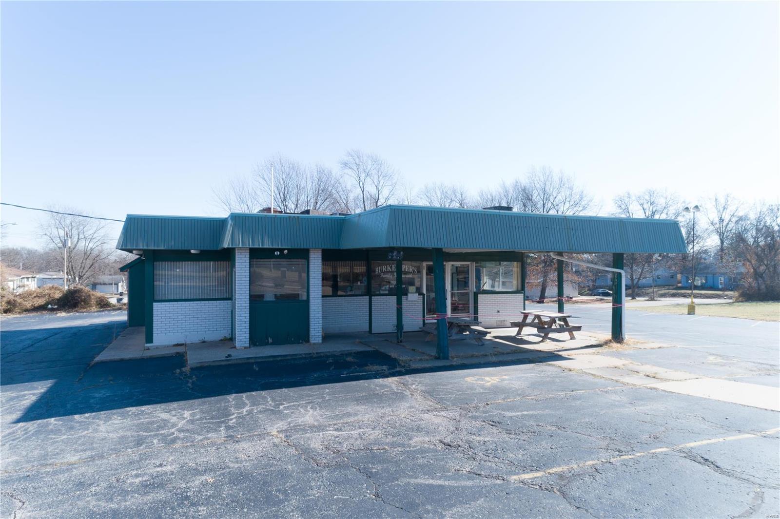 Patton Sub - Commercial Sale