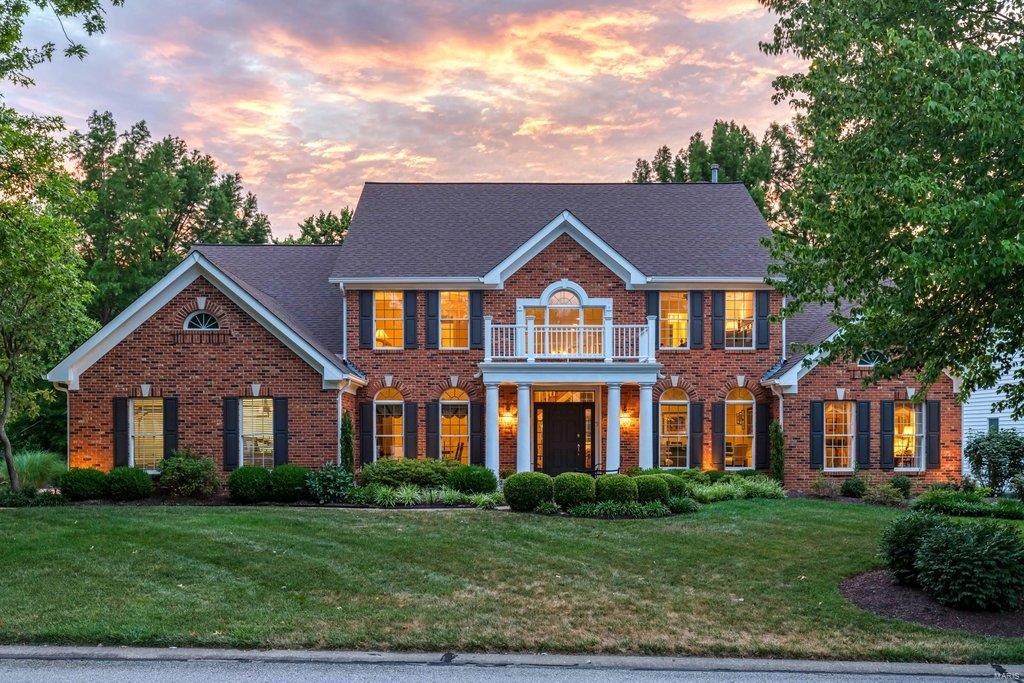 Manderleigh Of Town & Country One - Residential