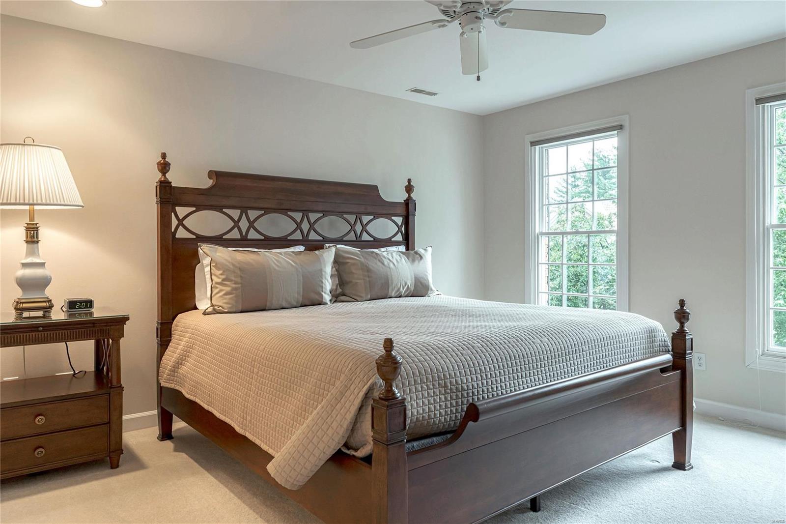 Manderleigh Of Town & Country One - Residential