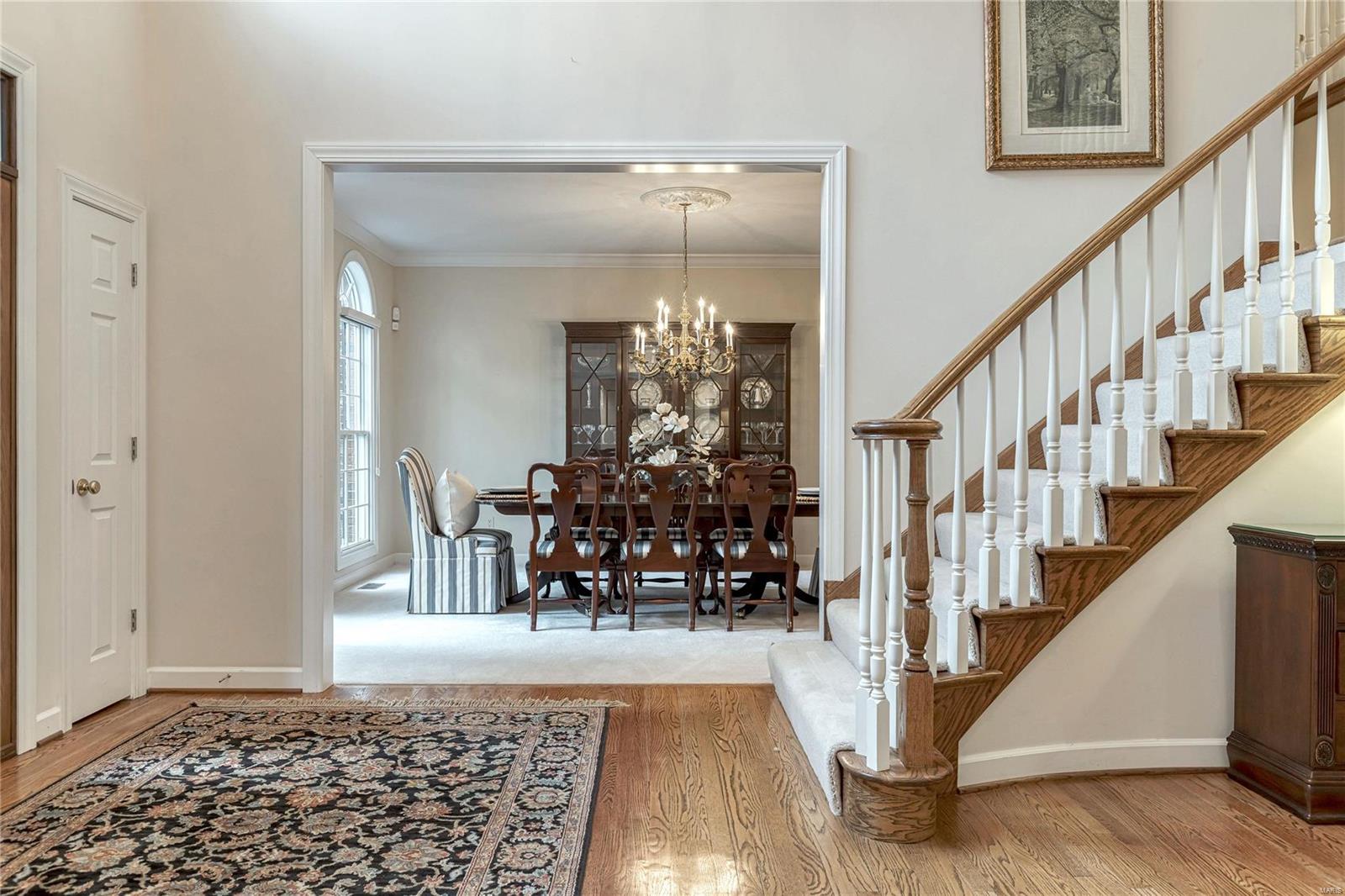 Manderleigh Of Town & Country One - Residential