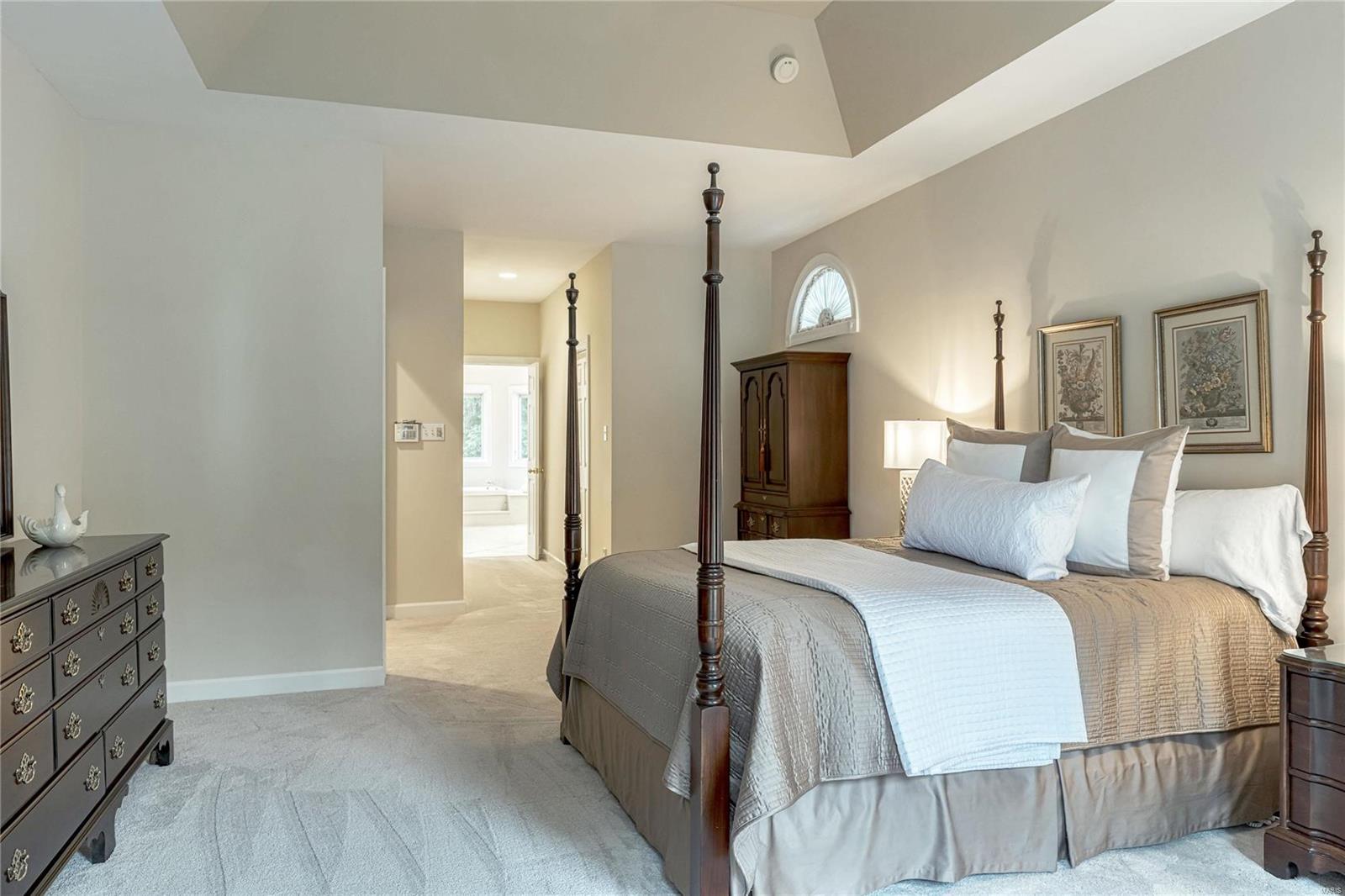 Manderleigh Of Town & Country One - Residential