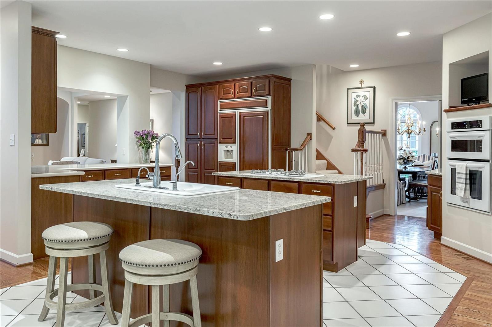 Manderleigh Of Town & Country One - Residential