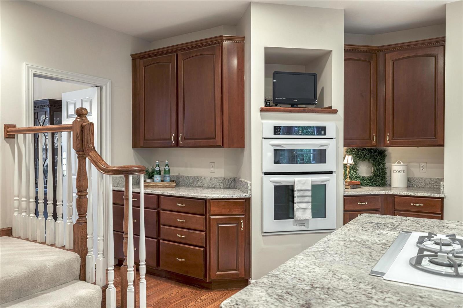 Manderleigh Of Town & Country One - Residential