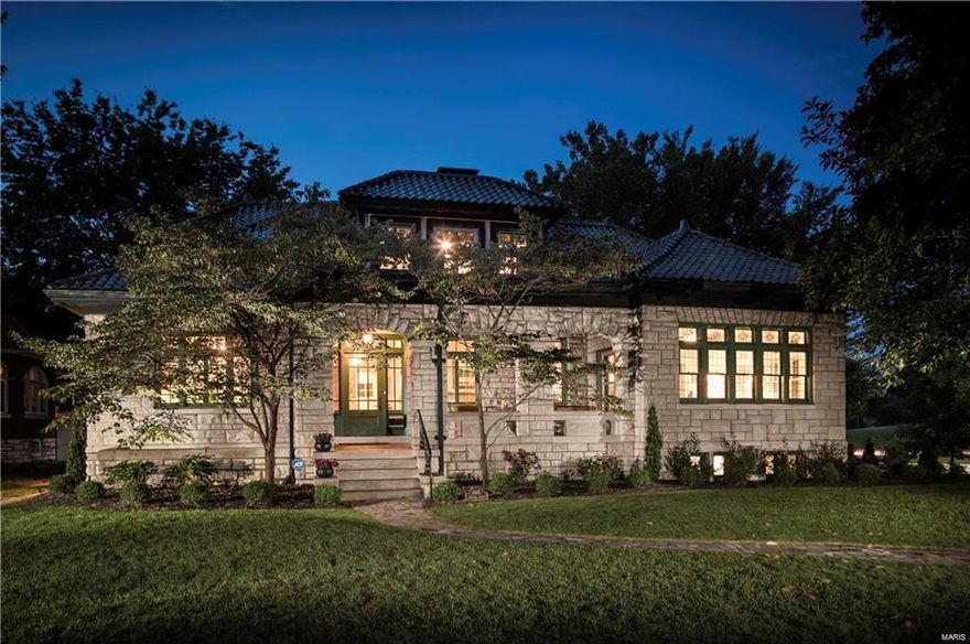 FOR COMP PURPOSES ONLY Historical 1922 classic home overlooking Forest Park. This showcase home w/old world craftsmanship features original custom mill work, stained glass & leaded windows, original tile work & wood floors. 4+ bd, 2 full & 2 half ba's.