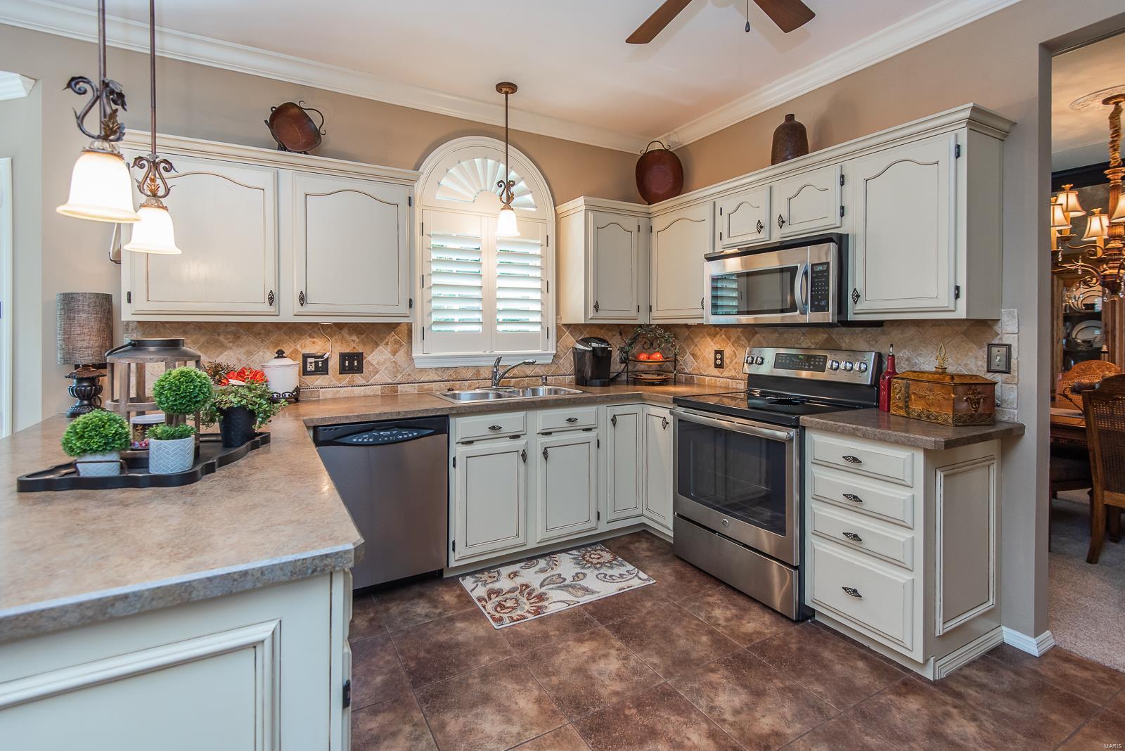 Linderhof Estates - Residential