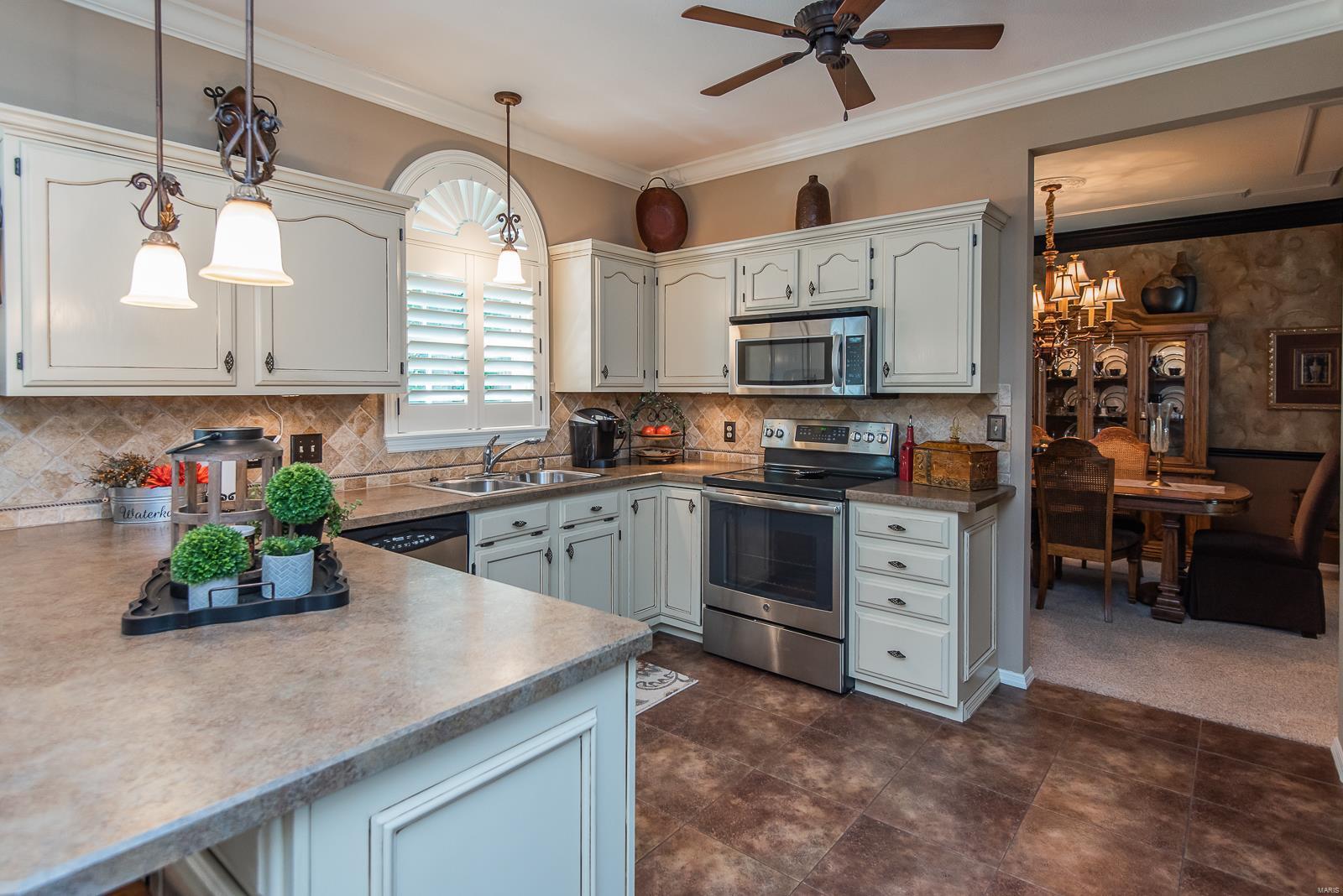 Linderhof Estates - Residential