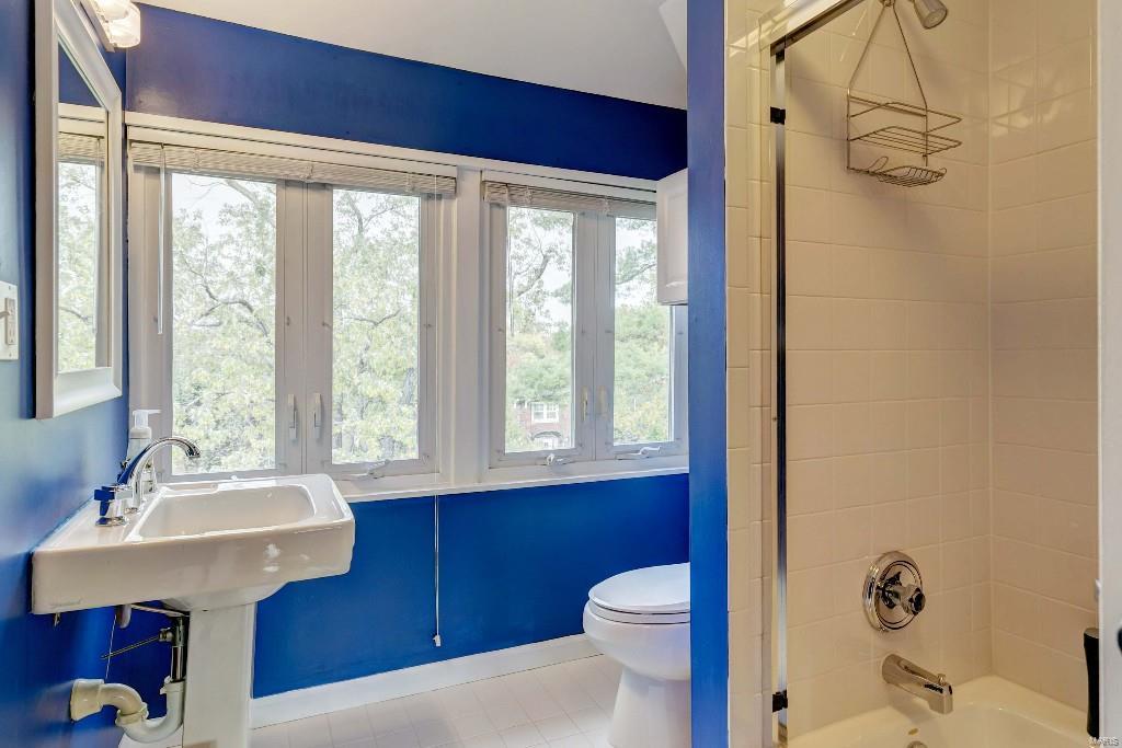 Hillcrest - Residential