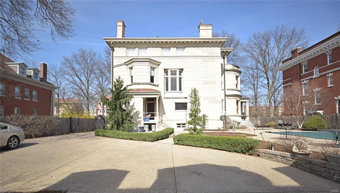 Central West End - Residential