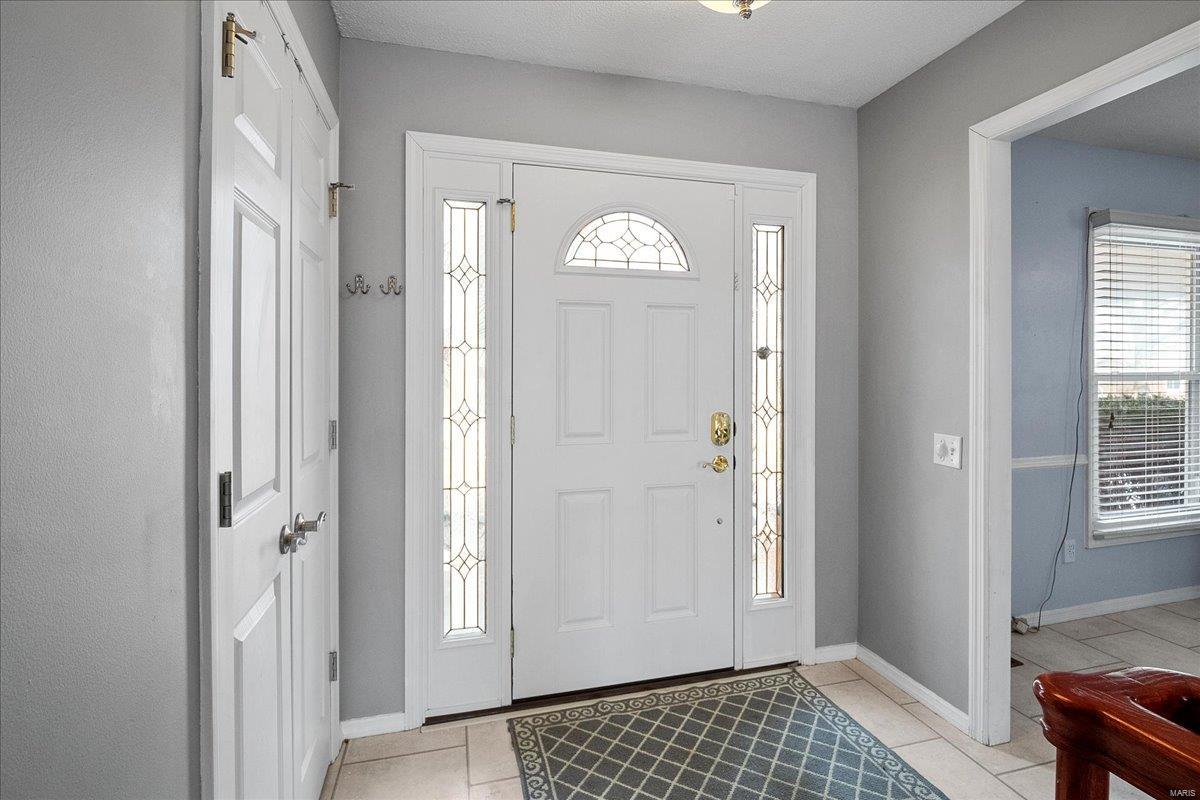 St Louis, Missouri 63146, United States, 4 Bedrooms Bedrooms, ,3 BathroomsBathrooms,Residential,Pending,543