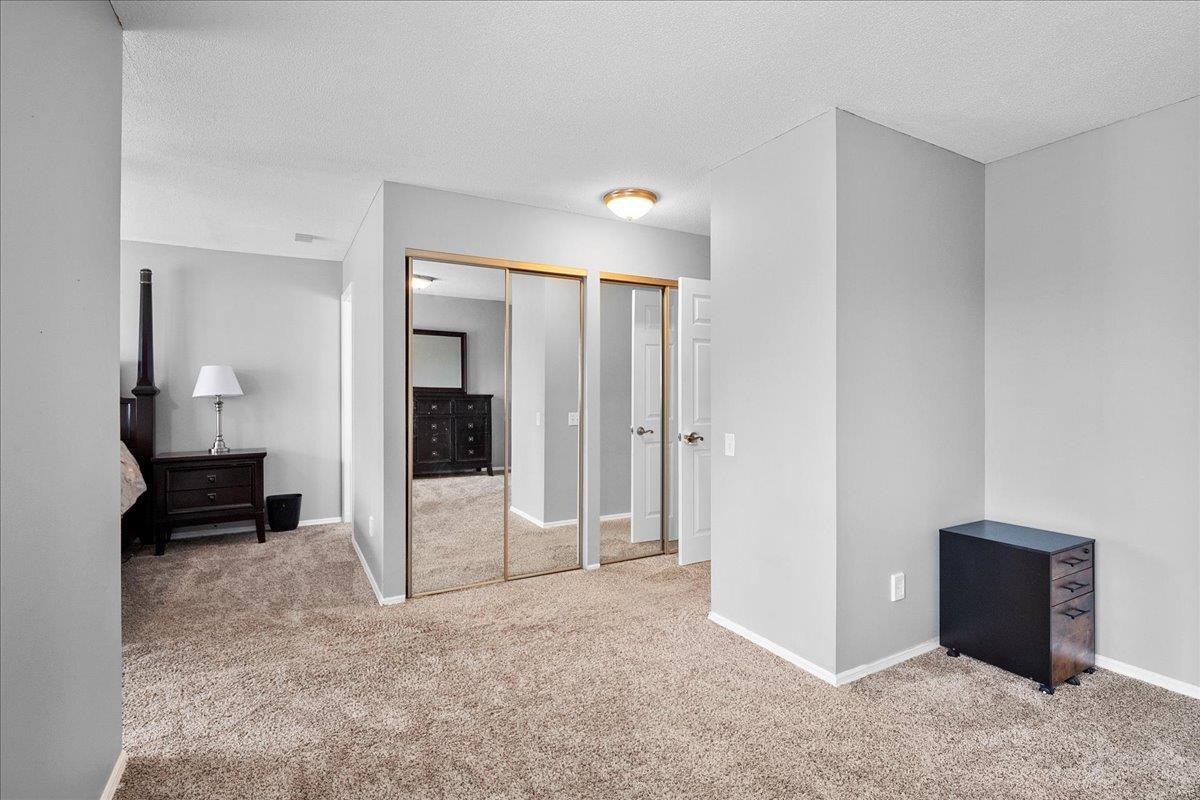 St Louis, Missouri 63146, United States, 4 Bedrooms Bedrooms, ,3 BathroomsBathrooms,Residential,Pending,543