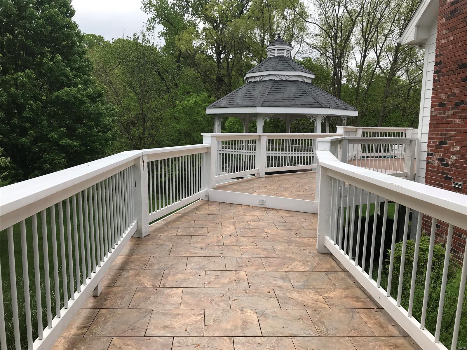 Greystone Three - Residential