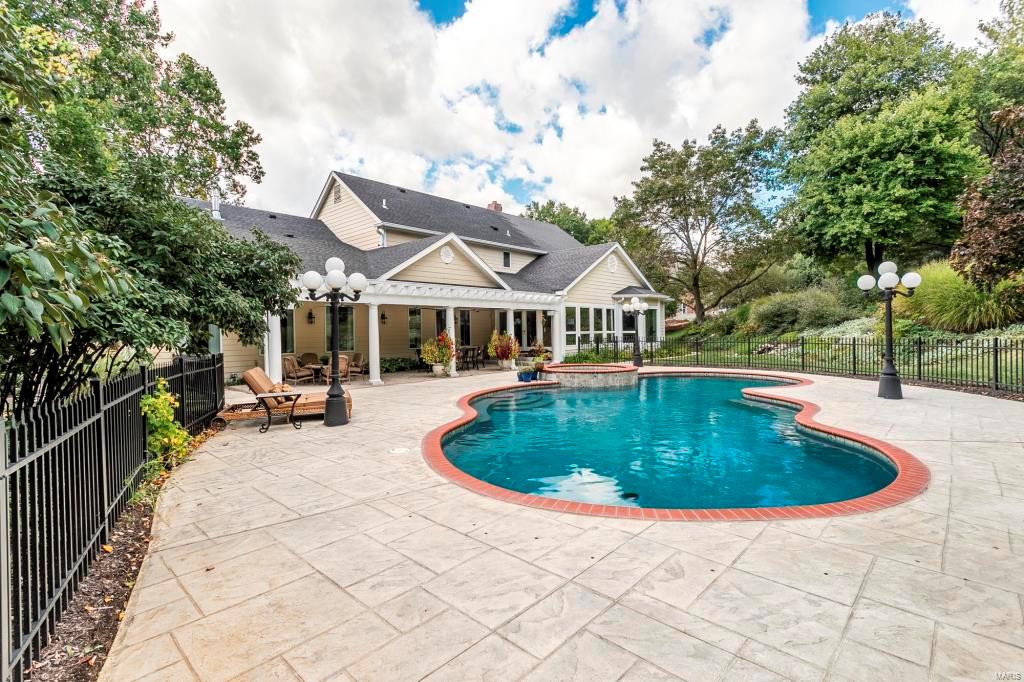 Town & Country Estates - Residential