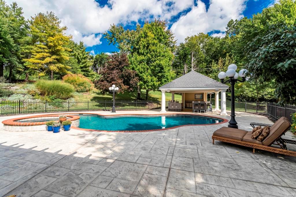 Town & Country Estates - Residential