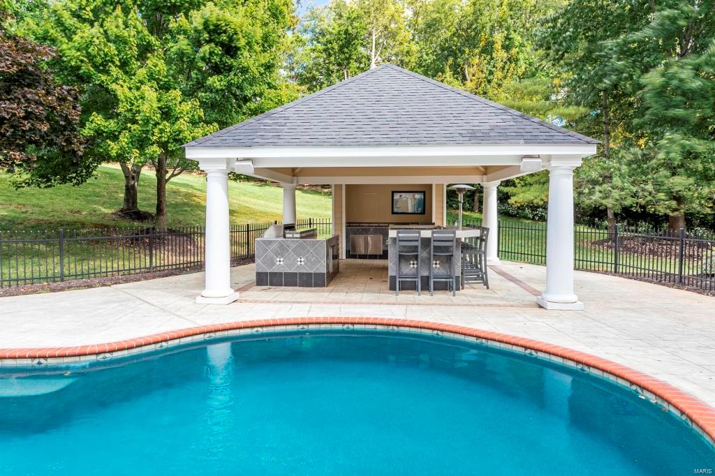 Town & Country Estates - Residential