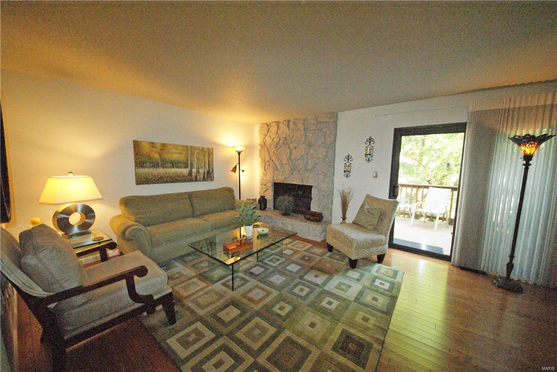 Treetop Condo - Residential