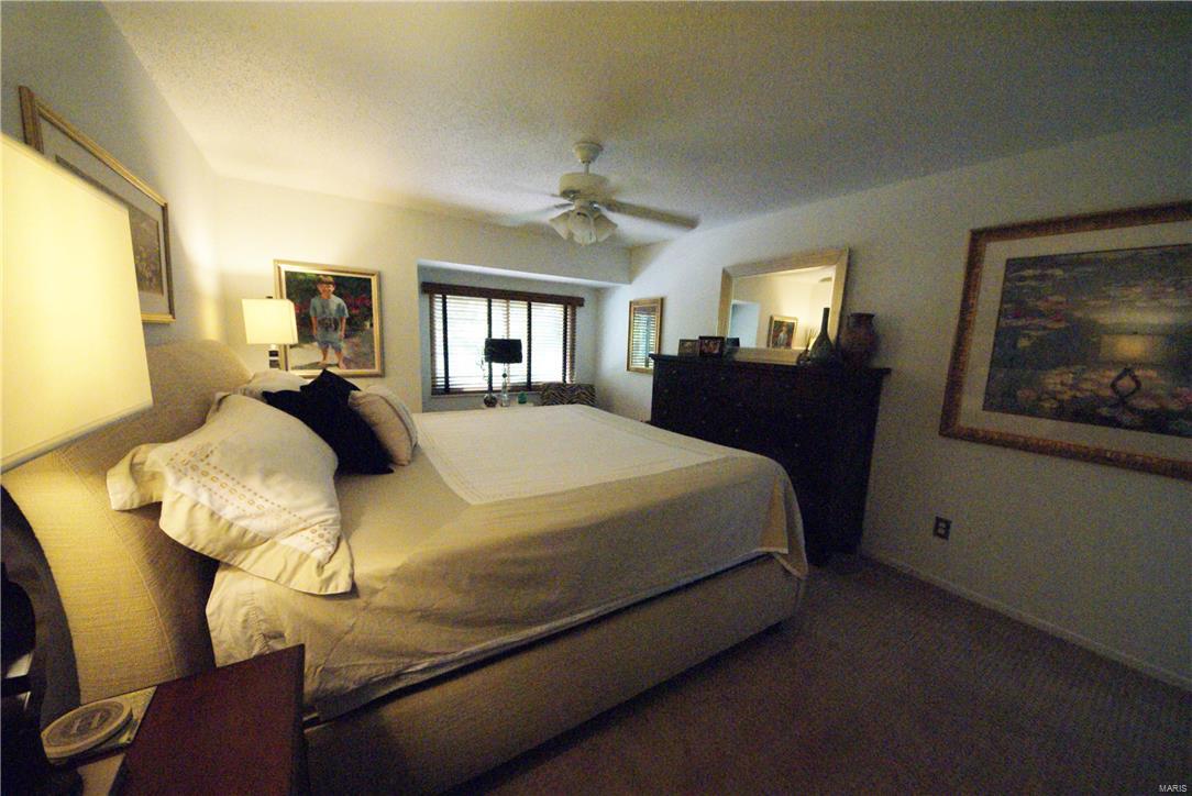 Treetop Condo - Residential
