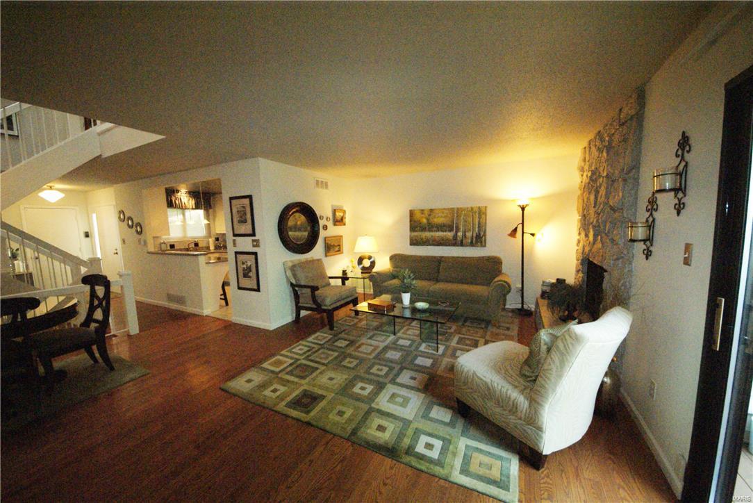 Treetop Condo - Residential
