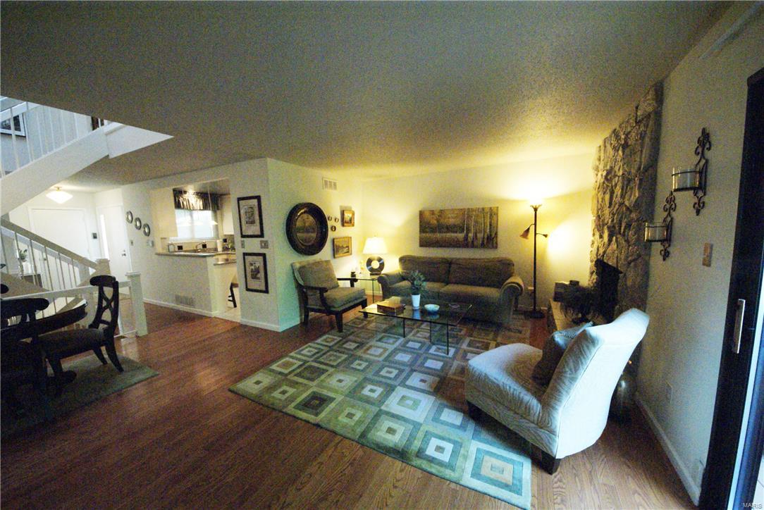 Treetop Condo - Residential