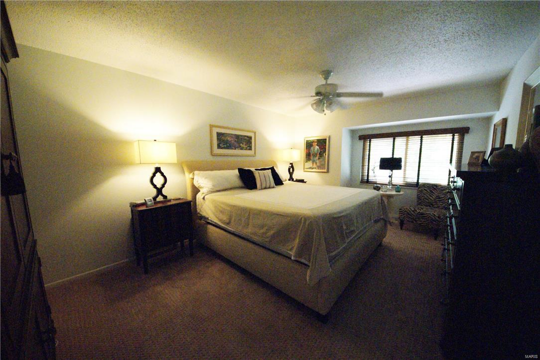 Treetop Condo - Residential