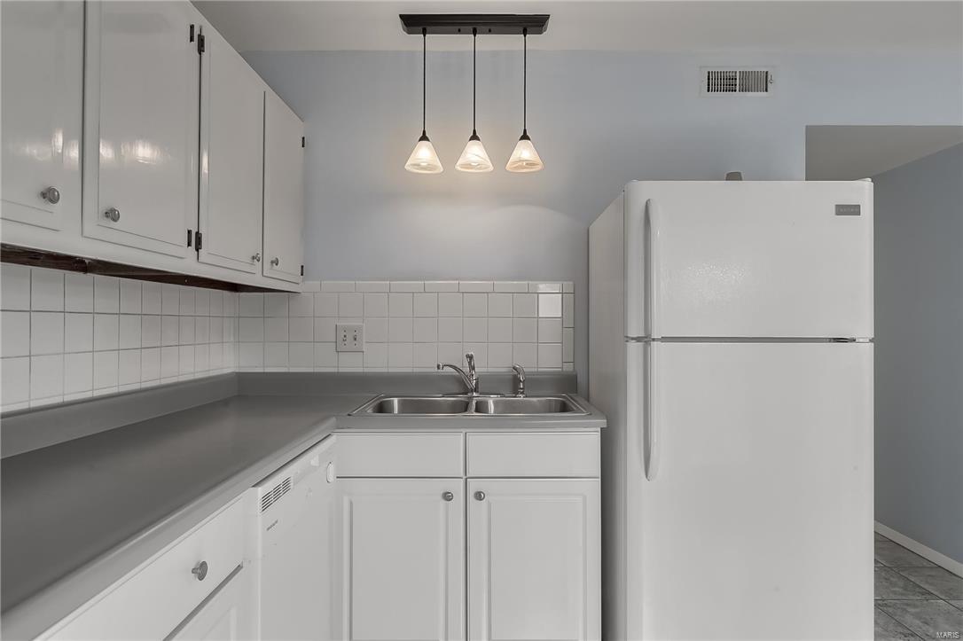 Brookshire Condo - Residential Lease