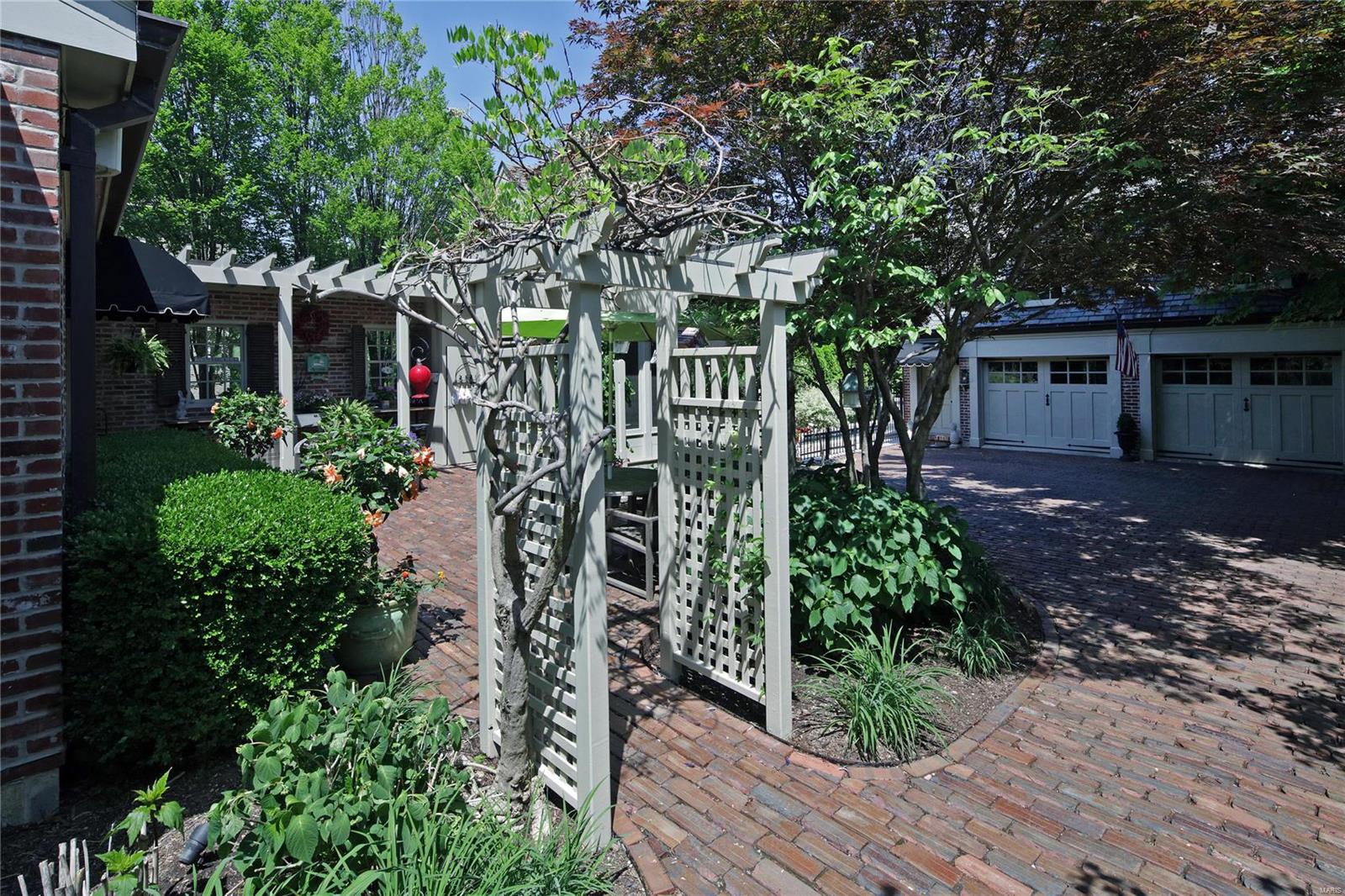 Bemiston - Residential