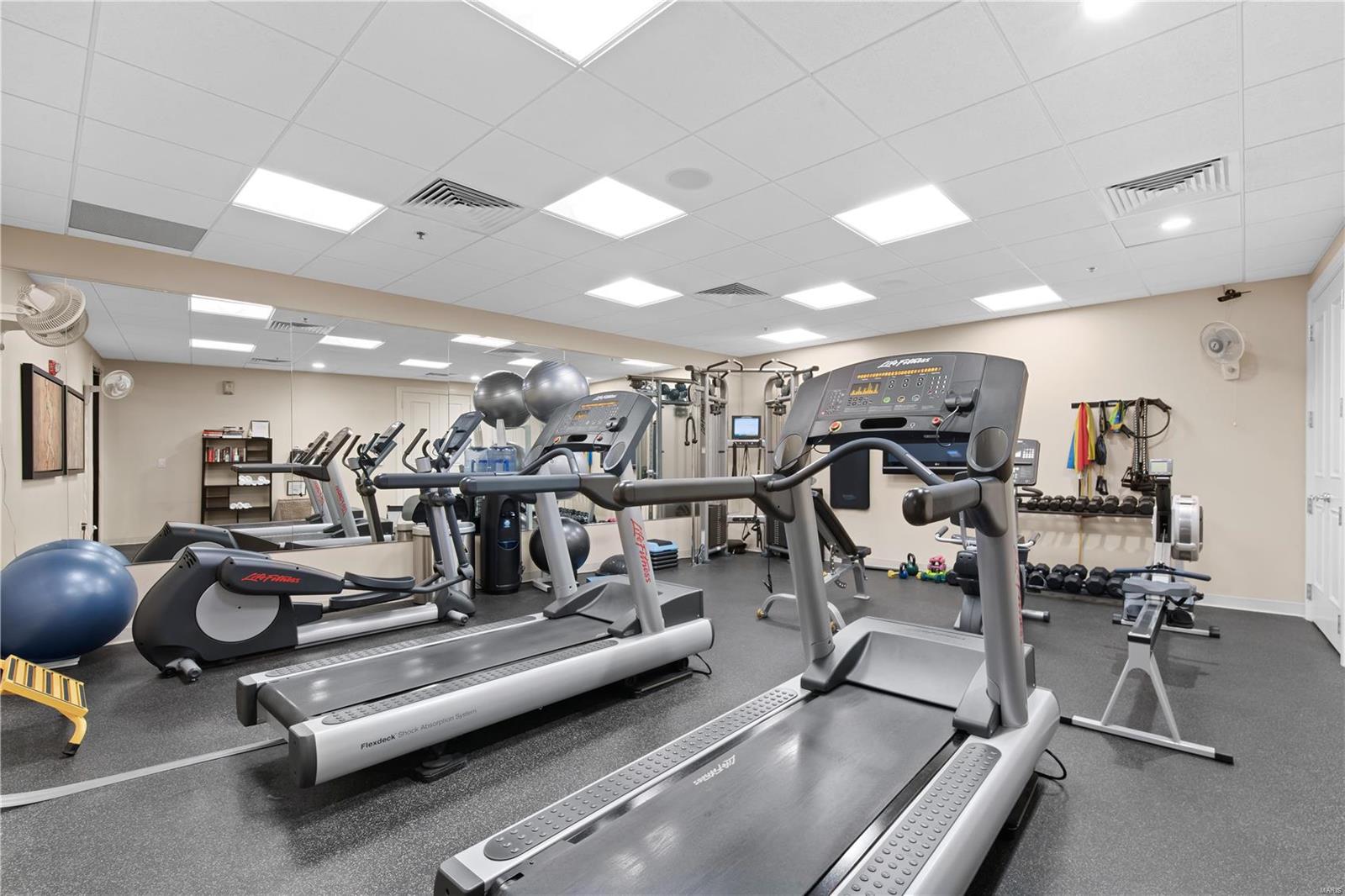 Crescent Condo - Residential